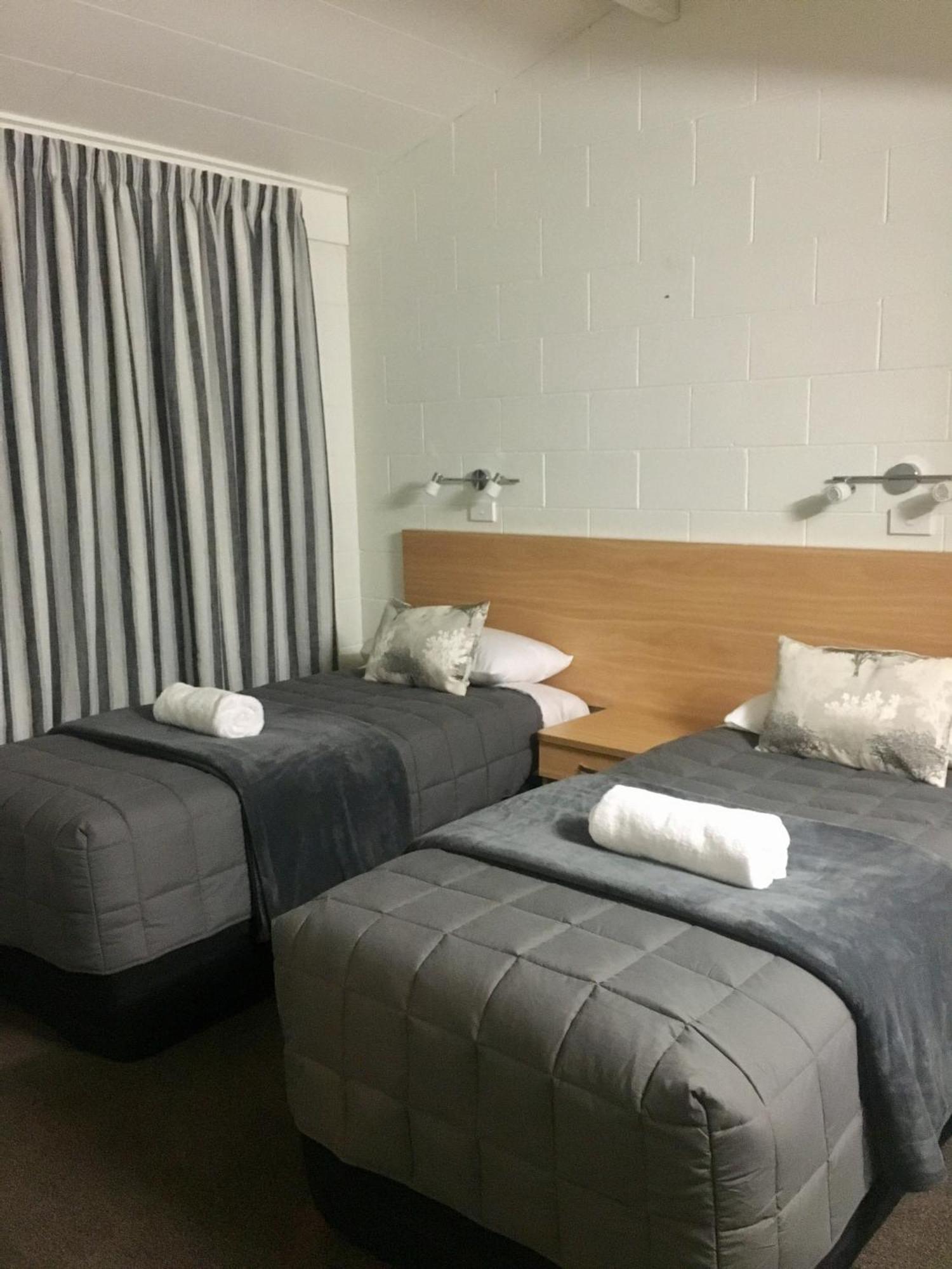 جيرالدين Andorra Motel المظهر الخارجي الصورة