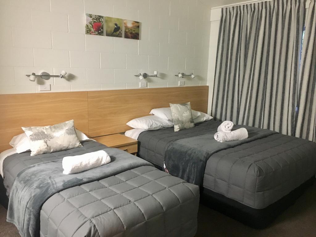 جيرالدين Andorra Motel المظهر الخارجي الصورة