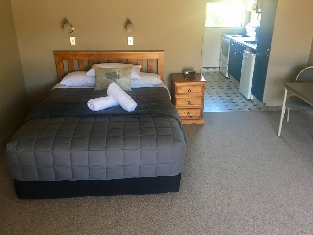 جيرالدين Andorra Motel المظهر الخارجي الصورة